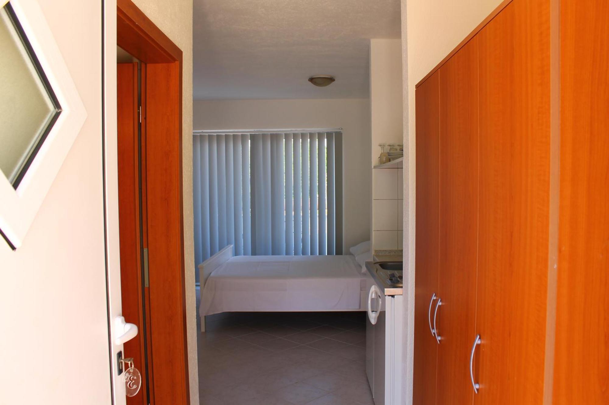 Apartments Yerkovic マリナ 部屋 写真