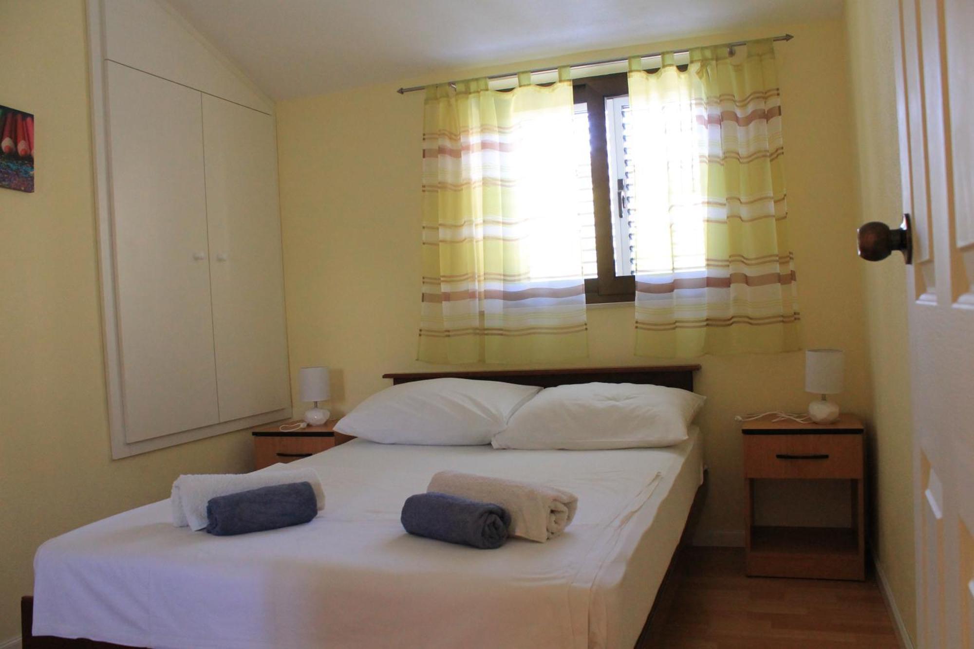 Apartments Yerkovic マリナ 部屋 写真